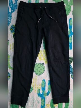 A|X Armani Exchange Jogger Sweatpants – Size L – Black – Milano/New York